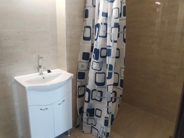 Apartament cu 2 camere decomandat în Păcurari