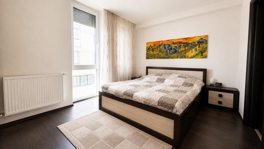Apartament cu 3 camere semidecomandat în Braytim