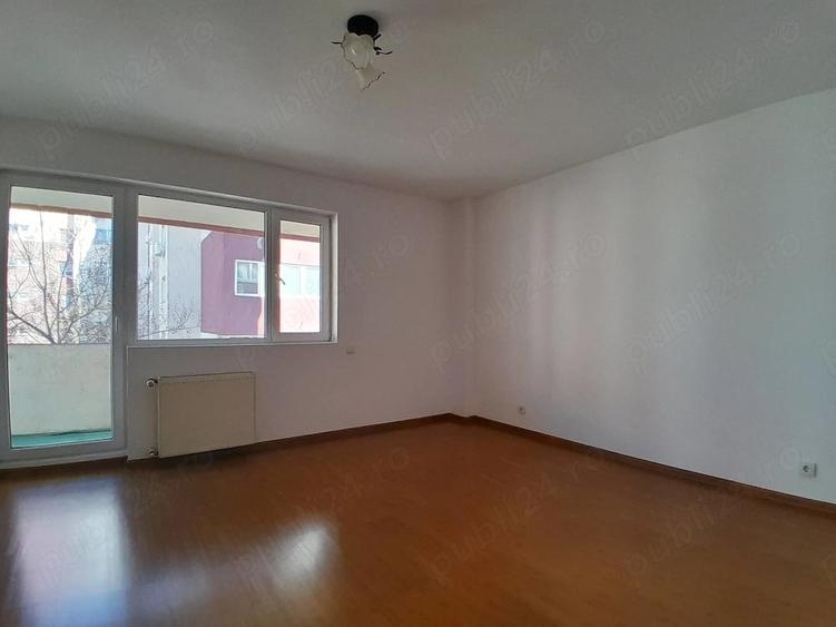 Apartament cu 2 camere nedecomandat în Central