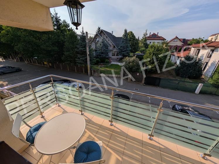 Apartament cu 3 camere decomandat, mobilat în Valea Lupului