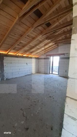Casă cu 4 camere cu Teren 519 Mp în Piatra