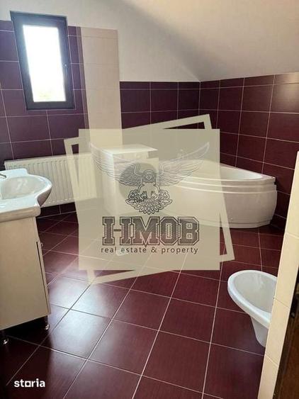 Casă cu 4 camere cu Teren 450 Mp în Central