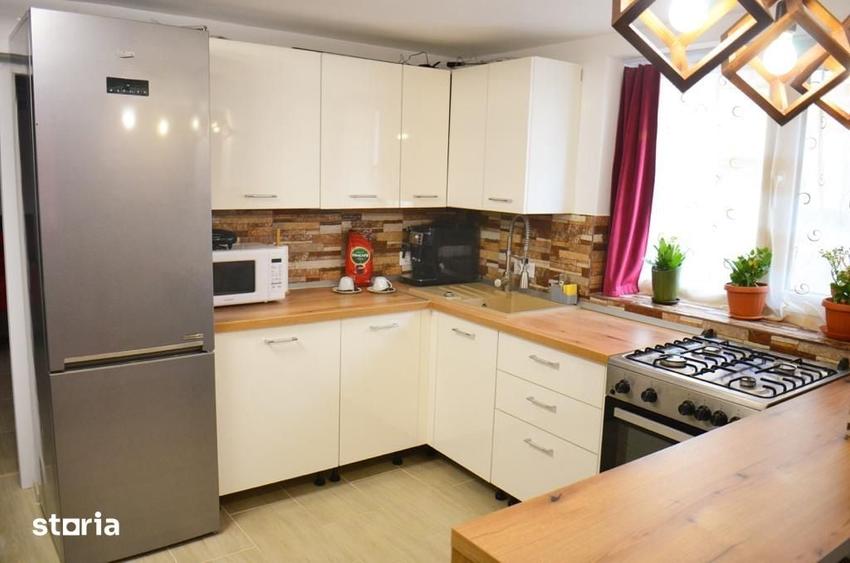 Apartament cu 3 camere decomandat în Ultracentral