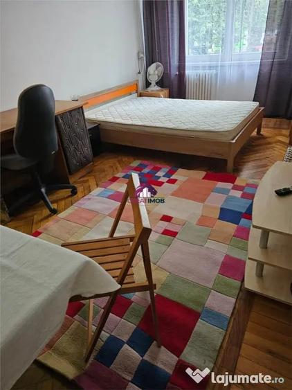 Garsonieră semidecomandată în Teiul Doamnei