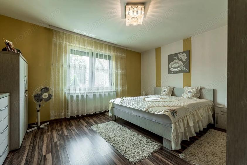Casă cu 4 camere cu Teren 720 Mp în Grădiște