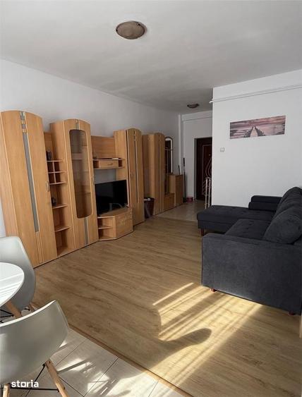 Apartament cu 2 camere semidecomandat în Steaua