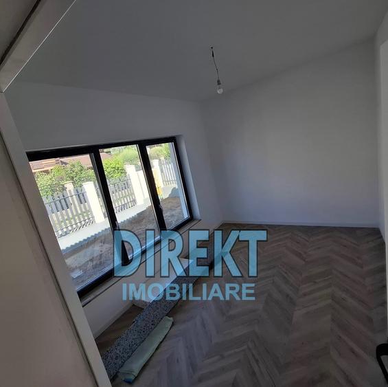 Casă individuală cu 4 camere cu Teren 300 Mp în Sud-Est