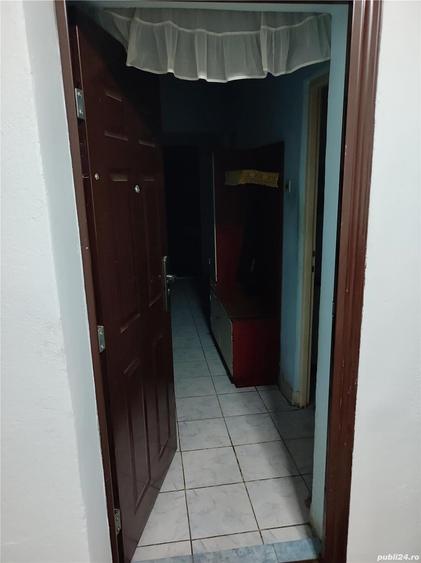 Apartament cu 3 camere decomandat în Pâncota