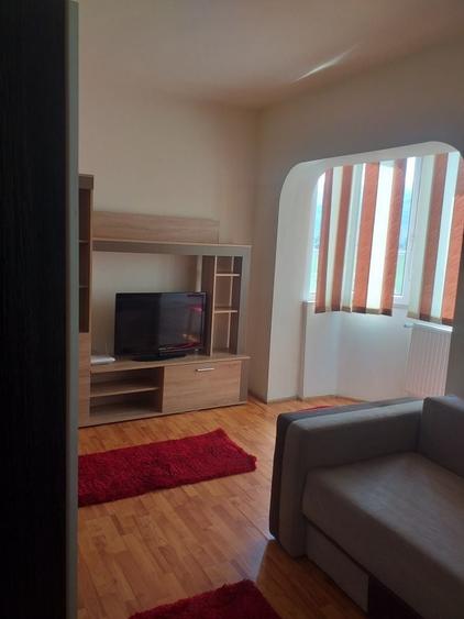 Garsonieră decomandată în Bartolomeu