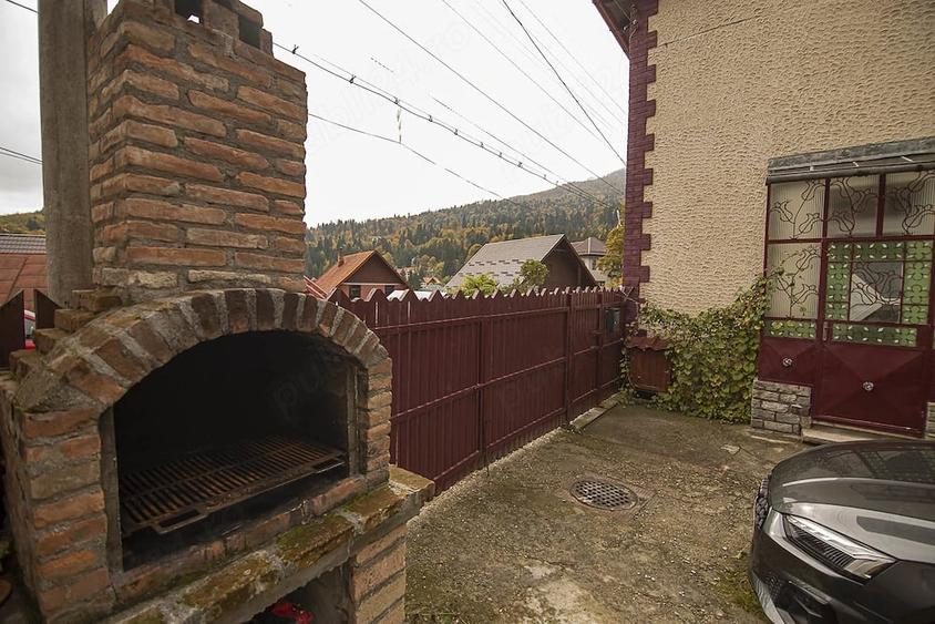 Casă cu 2 camere cu Teren 93 Mp în Furnica