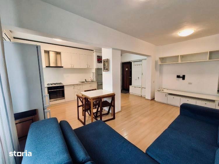 Apartament cu 3 camere decomandat, mobilat în Drumul Taberei