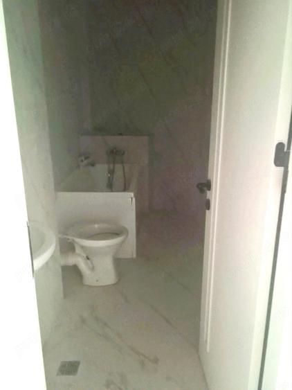 Garsonieră semidecomandată în Roșu