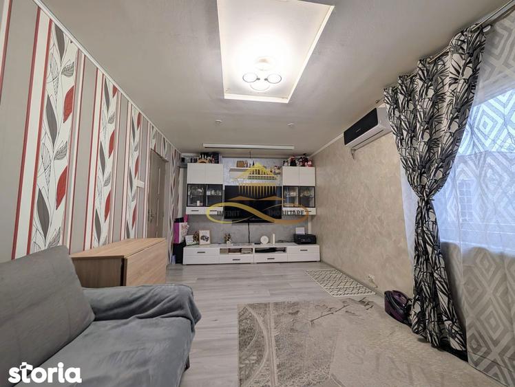 Apartament cu 3 camere decomandat în Bistrița Lac