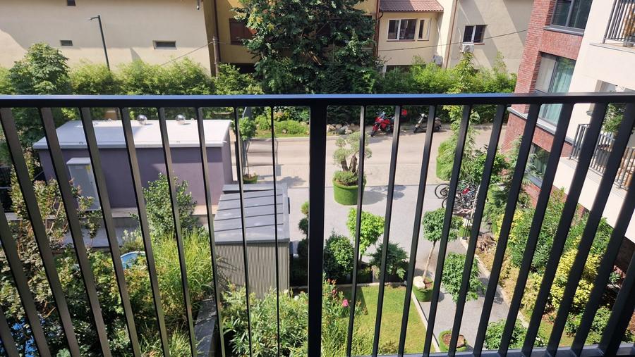 Apartament cu 2 camere decomandat în Barbu Văcărescu