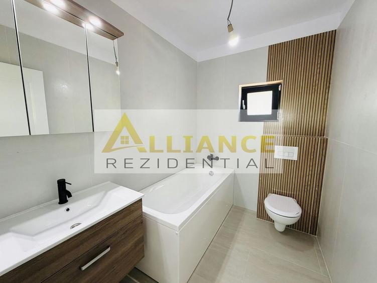 Casă individuală cu 4 camere cu Canalizare în Berceni