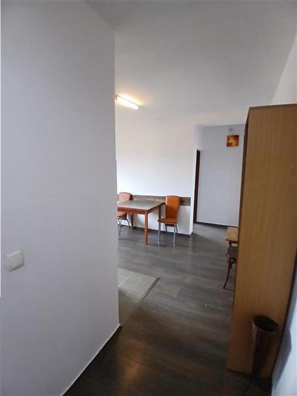 Apartament cu 2 camere decomandat în Circumvalațiunii