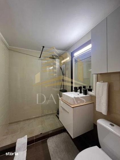 Apartament cu 2 camere decomandat în Între Lacuri