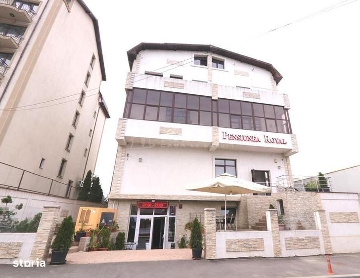 Spațiu comercial, de 1,050 mp, în Central