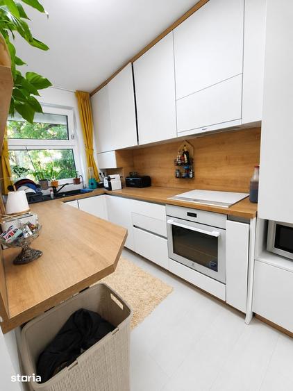 Apartament cu 3 camere în Aleea Carpați