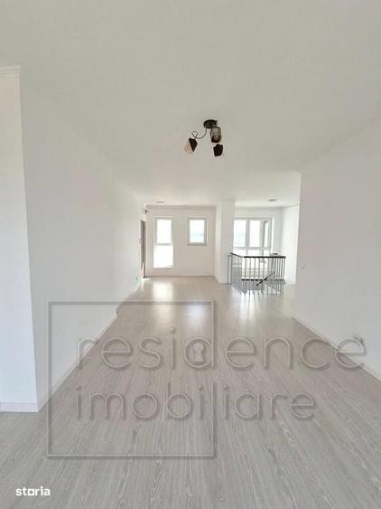 Apartament cu 4 camere decomandat în Grigorescu