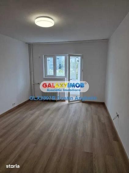 Apartament cu 3 camere decomandat în Centrul Civic