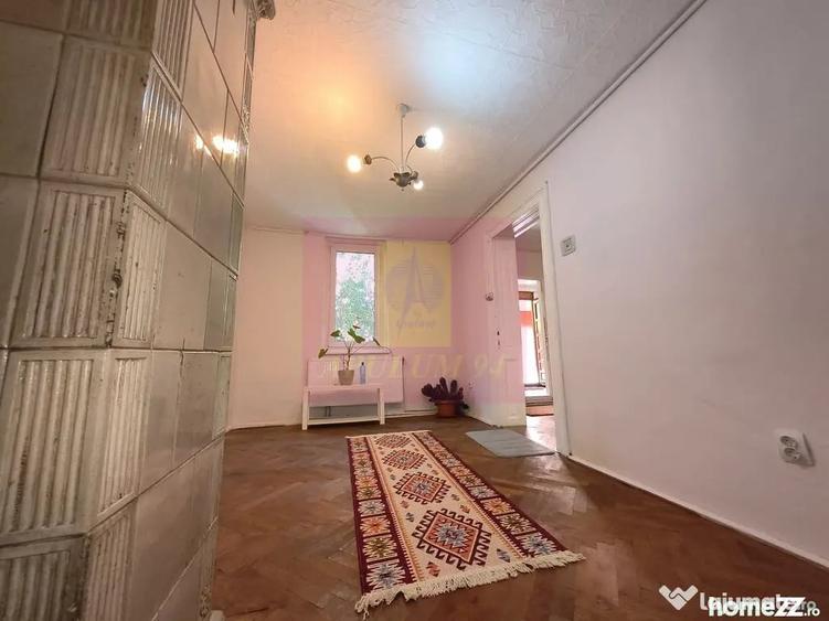 Casă cu 1 camere cu Teren 36 Mp în Calea Victoriei