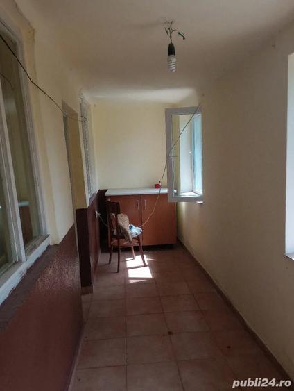 Casă cu Teren 7000 Mp în Săbiești