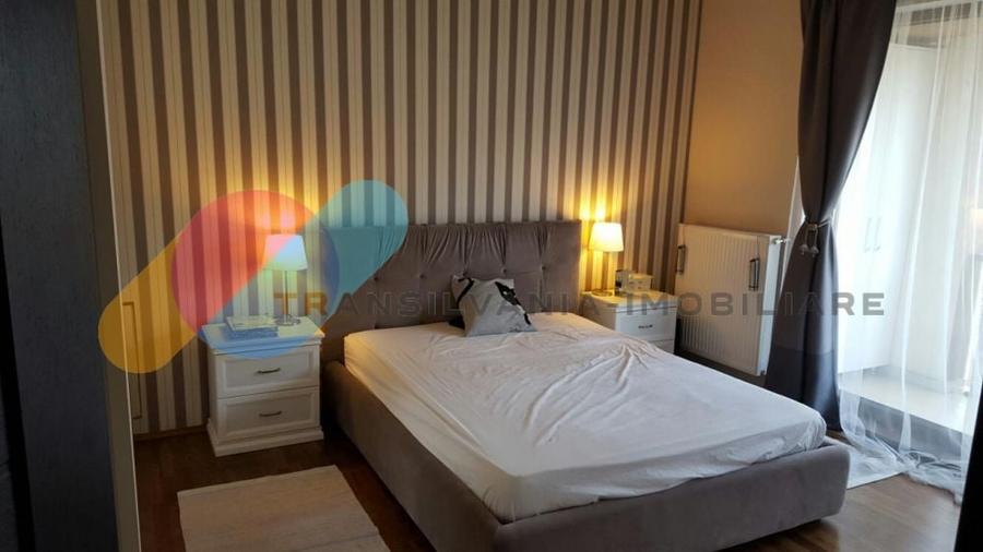 Apartament cu 3 camere semidecomandat în Mărăști