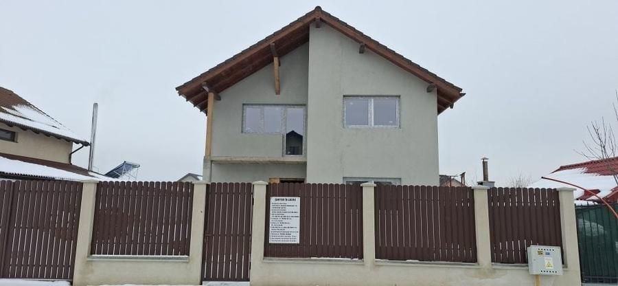 Casă cu 4 camere în Hărman