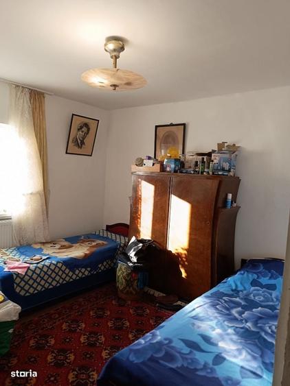 Apartament cu 2 camere decomandat în Sărari