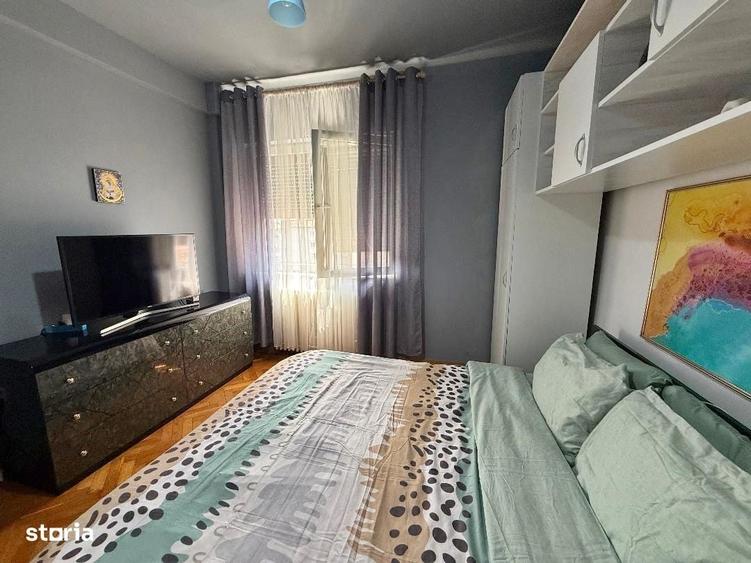 Apartament cu 4 camere în Cetate