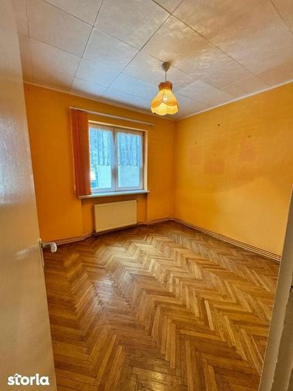 Apartament cu 4 camere în Central