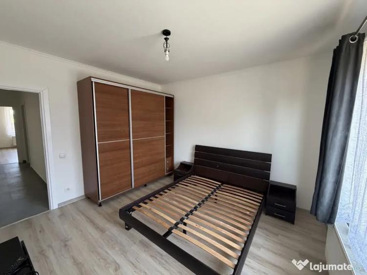 Casă cu 3 camere cu Teren 400 Mp în Domnești