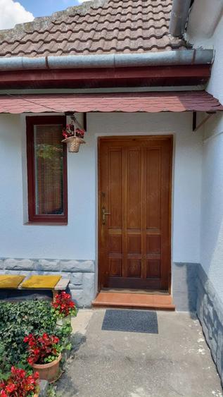 Casă cu 3 camere în Cetății