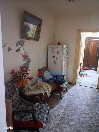Apartament cu 3 camere decomandat în Gară