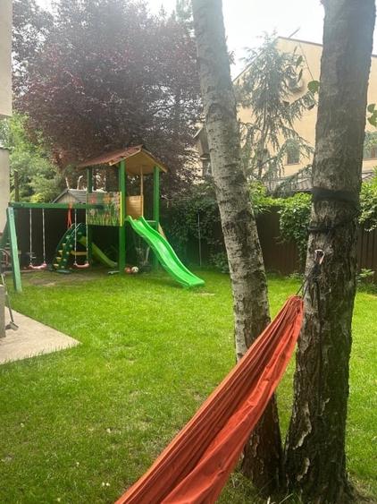 Duplex cu 5 camere cu Canalizare în Bucureștii Noi
