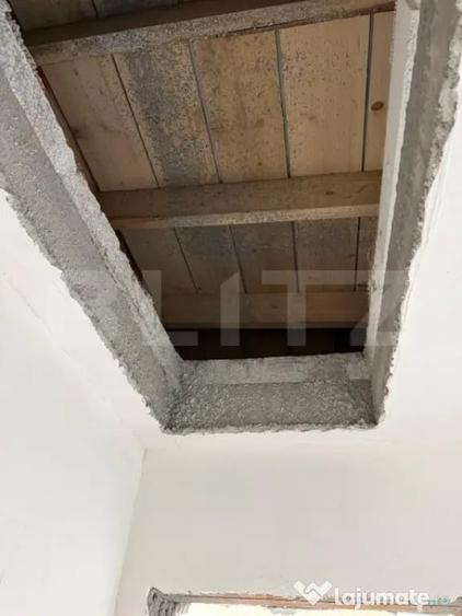 Casă cu 4 camere cu Teren 318 Mp în Central