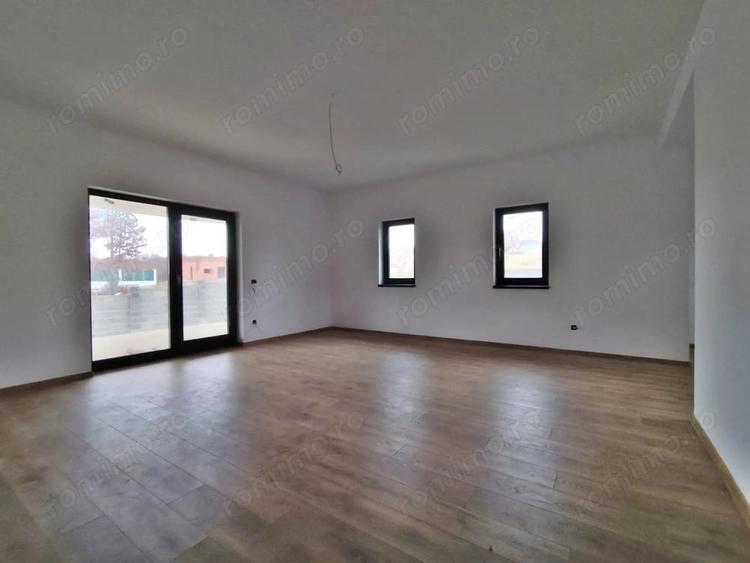 Casă cu 4 camere cu Teren 616 Mp în Săldăbagiu de Munte