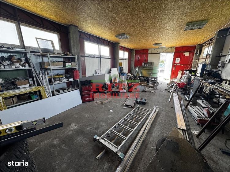 Casă cu 4 camere în Linia din Vale
