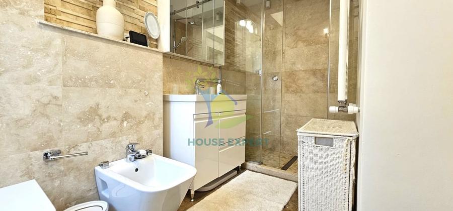 Apartament cu 5 camere decomandat, mobilat în Aviației