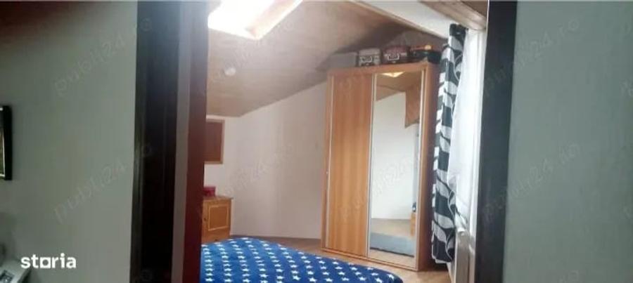 Casă cu 4 camere cu Teren 400 Mp în Central