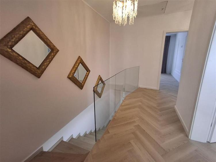 Casă individuală cu 4 camere cu Teren 250 Mp în Șelimbăr