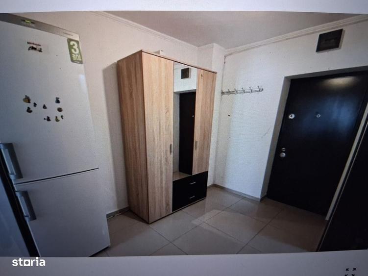 Garsonieră decomandată în Tei