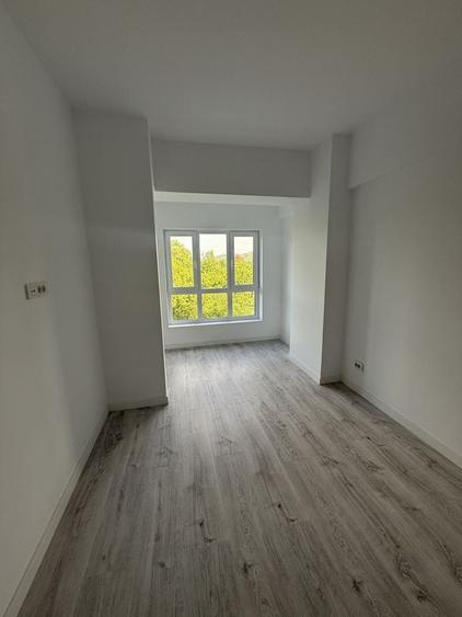 Apartament cu 2 camere decomandat în Tătărași — fotografia 1