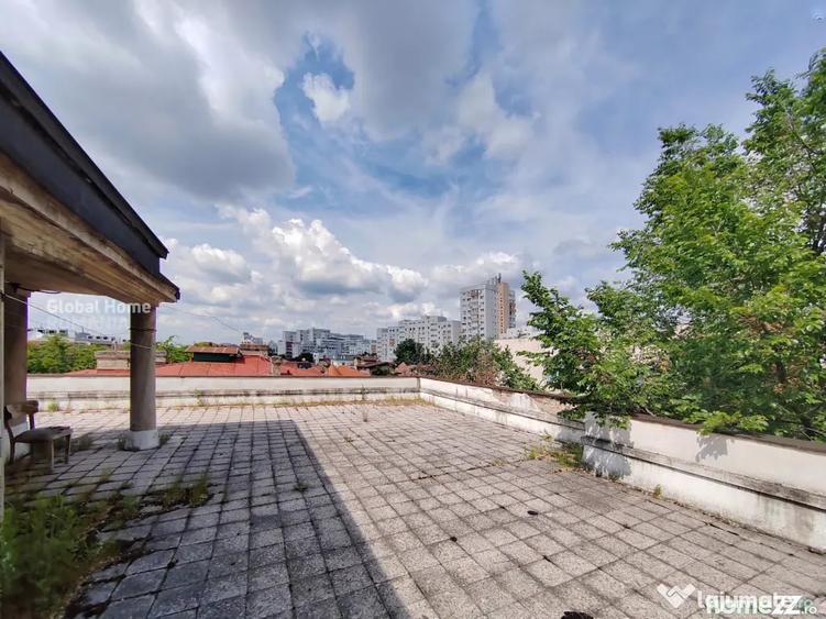 Apartament cu 3 camere decomandat în Capitale