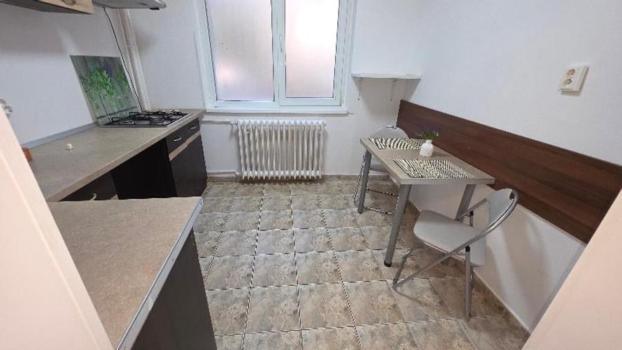 Garsonieră decomandată în Colentina