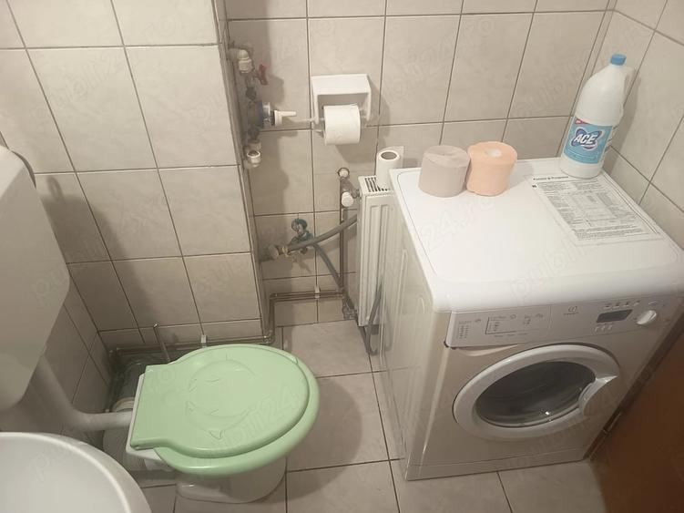 Apartament cu 2 camere decomandat în Drumul Taberei