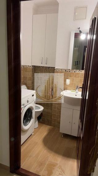 Apartament cu 3 camere decomandat, mobilat în Girocului