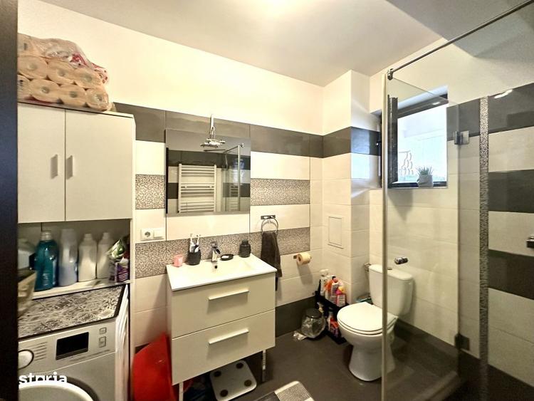 Apartament cu 3 camere semidecomandat, mobilat în Făget