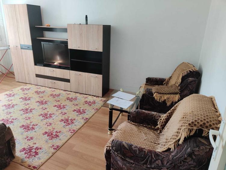 Apartament cu 2 camere decomandat în Rogerius